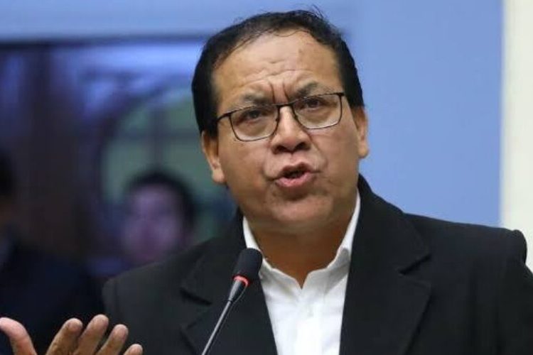Roberto Sánchez reconoce triunfo de Keiko Fujimori, denuncia presuntas irregularidades