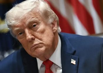 Trump paga 5,6 millones a la escritora Caroll pero le debe otros 83 millones por difamarla