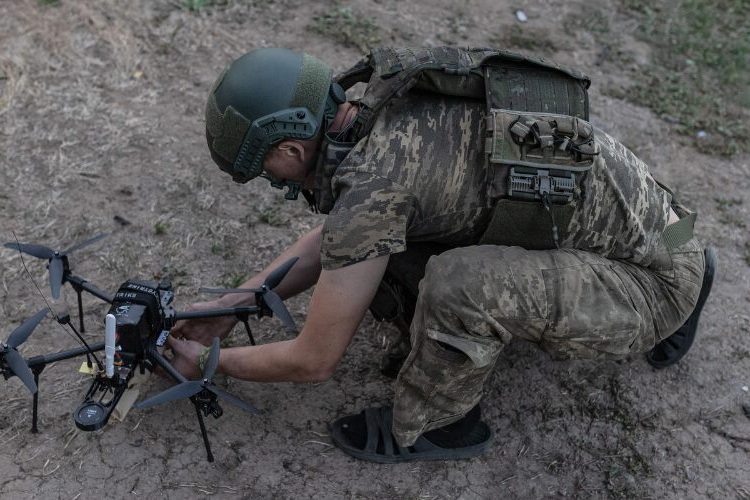 Bruselas sanciona a cinco empresas y una directiva rusas vinculadas a la guerra con drones