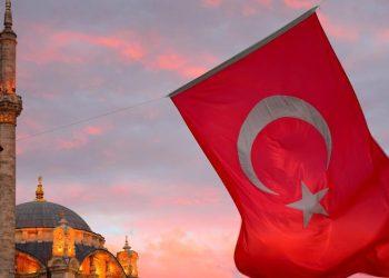 Turquía investiga muerte de un marinero en buque atacado con drones en el mar Negro