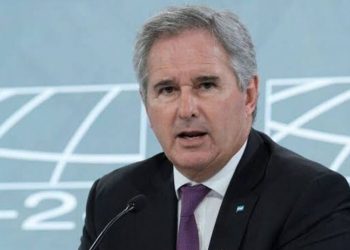 Canciller argentino minimiza insultos de Milei a Lula: «Son diferencias ideológicas»