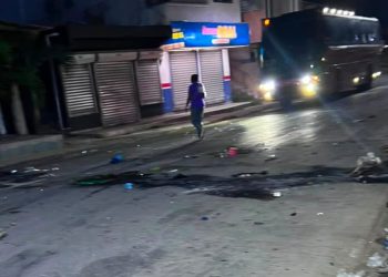 El Limón vuelve a las calles por los apagones; autoridades gestionan interconexión con Samaná