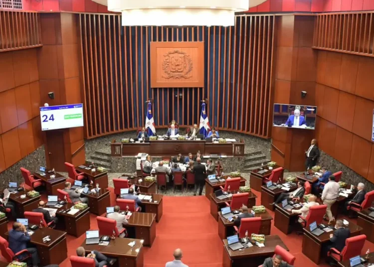 Senado aprueba préstamos por US$465 millones para seguridad vial y manejo del río Yuna
