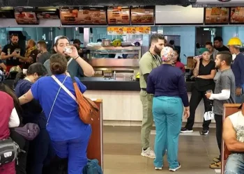 Un McDonald’s de La Guaira se convierte en un hospital improvisado tras los terremotos