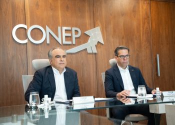 Presidente del CONEP afirma que empresarios no buscan eliminar la cesantía en la reforma laboral
