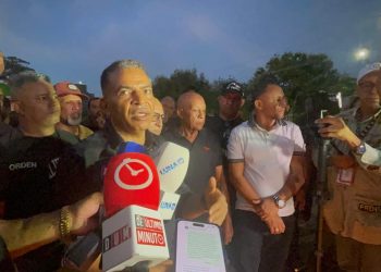 CNTT reitera anuncia alza del pasaje y advierte que tomará las calles desde el lunes