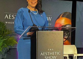 Tammy Toribio presenta investigación sobre obesidad y medicina estética en Las Vegas