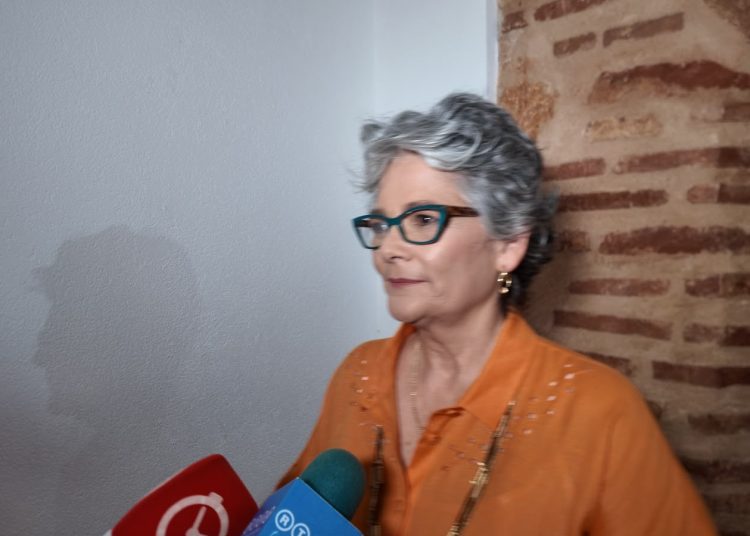 “Carteles en Dos Calles” busca rescatar la serigrafía y acercar el arte gráfico a nuevos públicos
