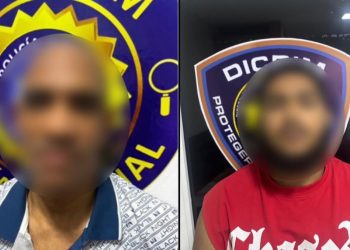 Allanamientos en Santiago dejan dos arrestados; Policía incauta pistola, drogas y dinero en efectivo