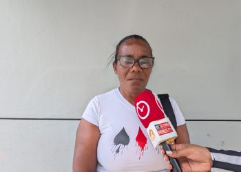 Madre solicita ayuda tras perder su vivienda y las de sus hijos en un incendio