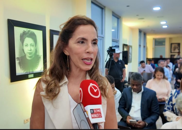 Familia de Fernández Domínguez destaca homenaje como inspiración para las nuevas generaciones