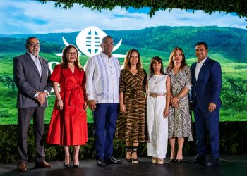 Con el respaldo de Banreservas presentan Cacao Green Ecoluxury, un nuevo estándar inmobiliario de montaña