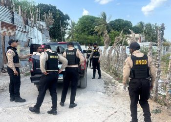 DNCD y Ministerio Público realizan allanamientos e interdicciones en San Pedro de Macorís
