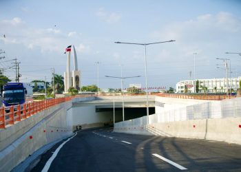 Abren al tránsito el nuevo túnel de la Plaza de la Bandera tras su inauguración
