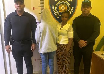 Policía localiza sana y salva a adolescente desaparecida en La Vega