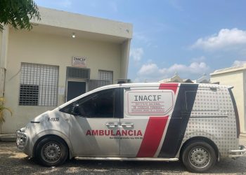 Hallan a prestamista muerto por presunto ahorcamiento dentro de un hotel en Santiago