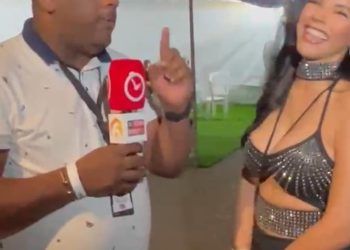 Denis Peña comparte con el público en «Reconocidos en tu Barrio» y celebra el respaldo de los dominicanos
