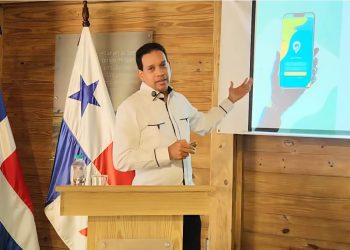 Presentan APP turística KnowMe RD ante sector productivo de Santiago Rodríguez