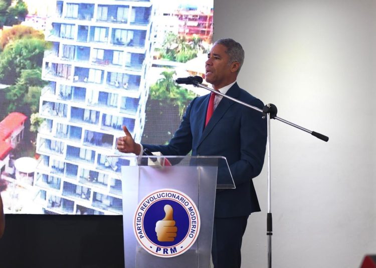 Presidente del PRM en Santiago asegura Gobierno ha invertido RD$170 mil millones en obras entre 2020 y 2026