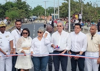 Con inversión de RD$67 millones, Mitur entrega renovada playa El Faro en San Pedro de Macorís