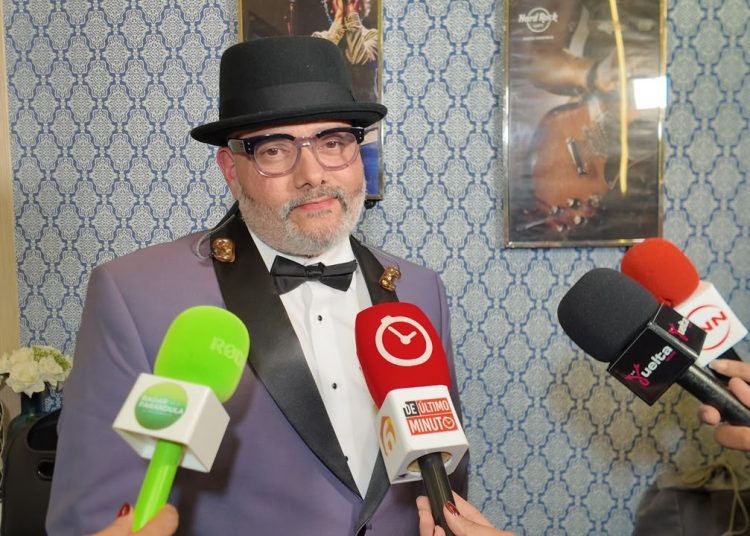 Pavel Núñez promete una montaña rusa de emociones con BipolarBand: “La gente va a bailar y luego llorar”