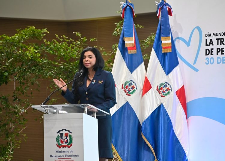 «Aquí no vengan»: Yeni Berenice lanza advertencia a redes de trata de personas