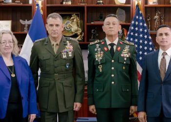 Fuerzas Armadas de Honduras fortalecen coordinación con Estados Unidos para combatir el crimen organizado