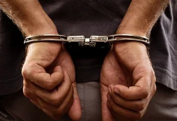 Hombre acusado de agresión sexual escapa de la Unidad de Violencia de Género del Distrito Nacional