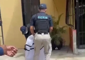 Hallan sin vida a dos personas dentro de un apartamento en el Distrito Nacional