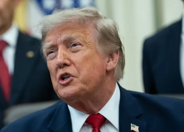 Trump amenaza a Irán con hacerle “pagar” por la muerte de soldados estadounidenses