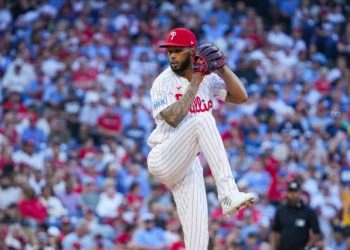 Cristopher Sánchez mantiene su dominio sobre Shohei Ohtani en triunfo de los Filis