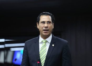 Diputado Félix Michel vincula cacerolazos con inconformidad por situación económica y social