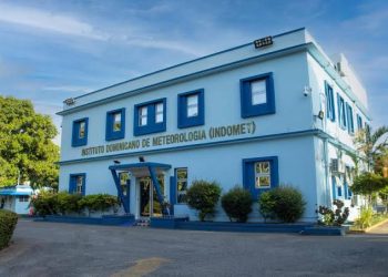 Indomet pronostica ambiente caluroso, cielo mayormente soleado y aguaceros aislados en provincias del interior