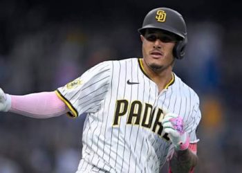 Manny Machado supera a Aramis Ramírez en jonrones de por vida