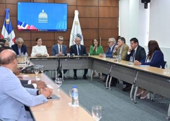 ANDECLIP deja sin efecto suspensión de servicios a afiliados de ARS Primera tras acuerdo