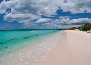 Mejoran las condiciones del mar en la costa caribeña; COE pide precaución a embarcaciones