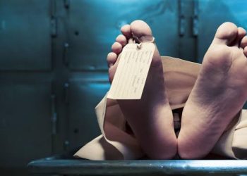 Adolescente de 15 años muere; Policía activa búsqueda de su pareja