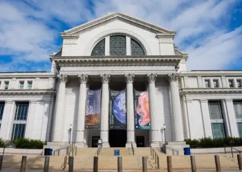 La Administración Trump acusa al Smithsonian de “activismo” y de apoyar la inmigración ilegal
