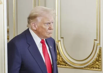 Trump asegura que el primer ministro británico le ha prometido explotar el petróleo del mar del Norte