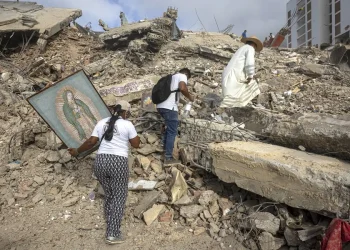 Asciende a 5.346 la cifra de muertos por el doble terremoto en Venezuela