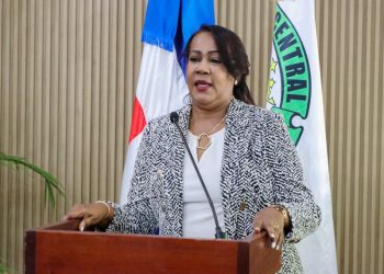 Kenia Guante asume la dirección del INAIPI por disposición de Abinader