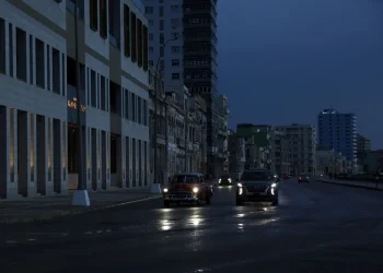 Cuba empieza a restablecer el servicio eléctrico tras el octavo apagón nacional de 2026