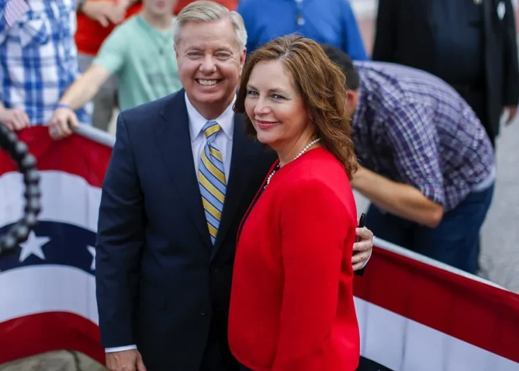 Darline Graham gana las primarias republicanas en Carolina del Sur con apoyo de Trump