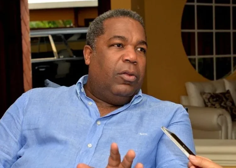 Tony Peña Guaba respalda propuesta de Santiago Matías para ampliar la vida nocturna