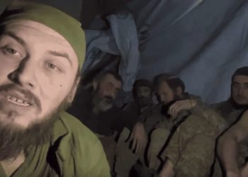 «Bebemos nuestra propia orina»: Militares ucranianos se quejan de problemas de abastecimiento