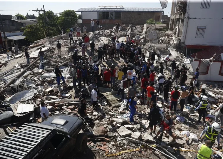 Cali impone toque de queda y despliega militares tras devastador terremoto de magnitud 7.4