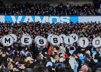 Aficionados argentinos despiden a Messi con gratitud tras su retiro de la selección