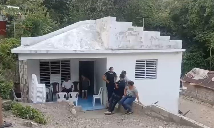 Asesinan a productor agrícola en su finca de Moca; Policía busca a presunto responsable