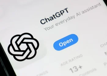 Bruselas designa a ChatGPT, Reddit y Roblox como plataformas sujetas a fuertes requisitos