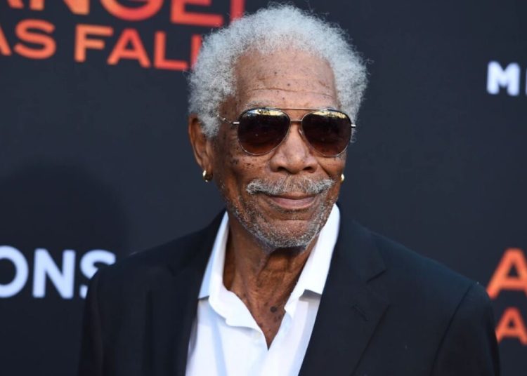 Morgan Freeman pone su voz como narrador a un álbum que abarca 100 años de blues